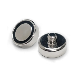 Mounting magnet for accelerometer